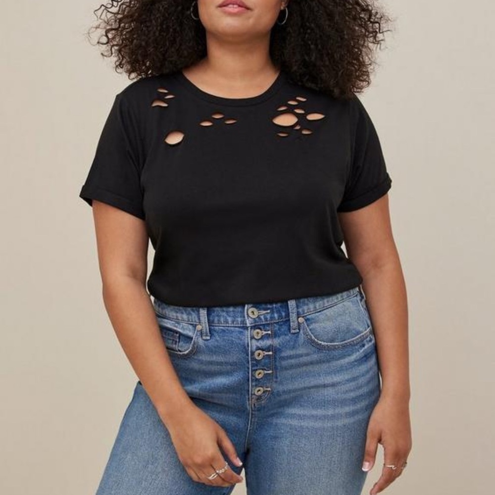 NWT Torrid Black Distressed Short Sleeve Tee - Black - Size 2 2X